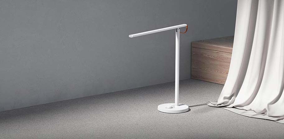 Xiaomi Mi Smart LED Desk Lamp 1S